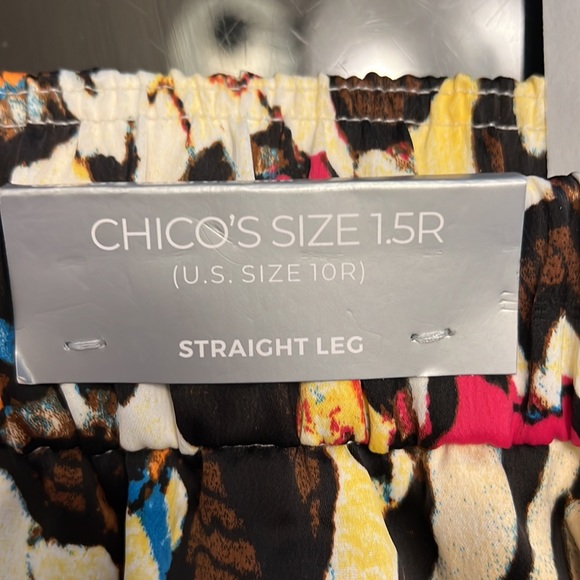 CHICO’S Animal Print Straight-Leg Pants - Picture 4 of 8